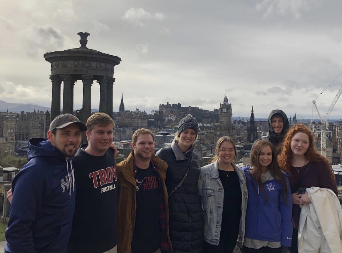 HSTM study abroad students in Ireland